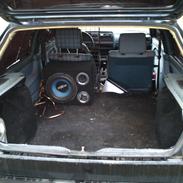 VW golf 2 1.6 D Skrottet 2500,.