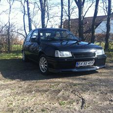 Opel Kadett e 1,4