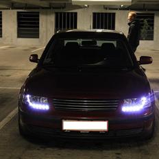 VW Passat 1,8T Limousine ..... Solgt.......