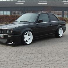 BMW E30 325 tds