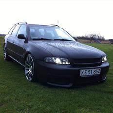 Audi .A4 2,6 V6 AVANT