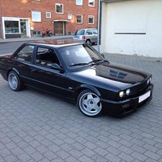 BMW e30 2,5 24V