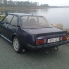 Opel ascona b 2.0 E sport