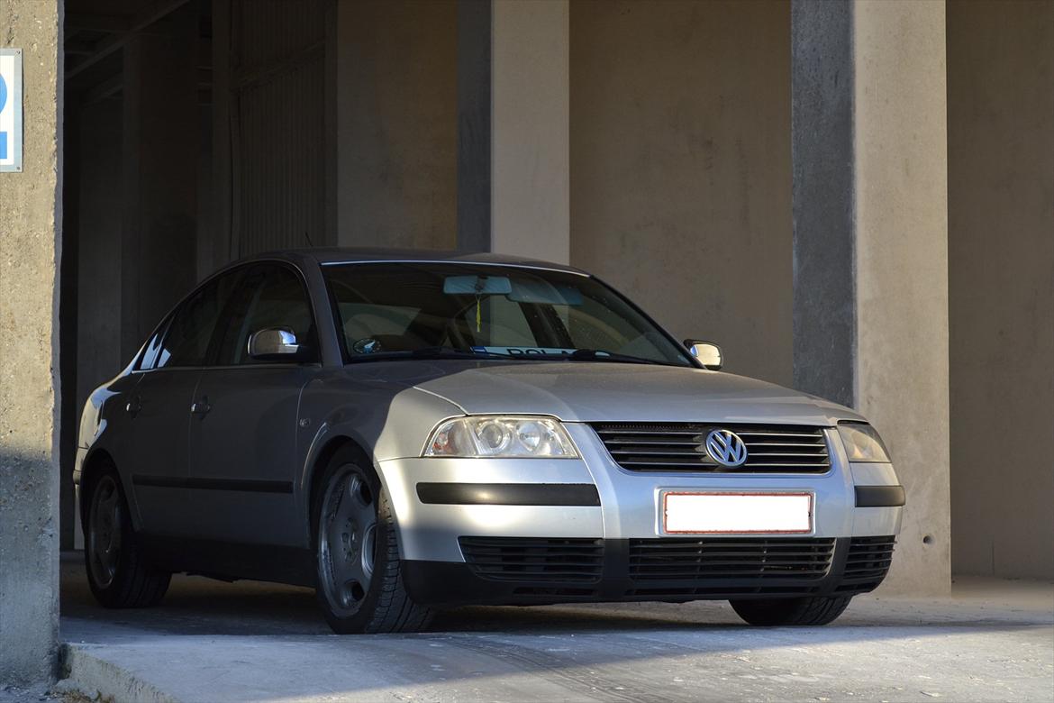 VW Passat AVF 1,9 TDI Man Limousine billede 12