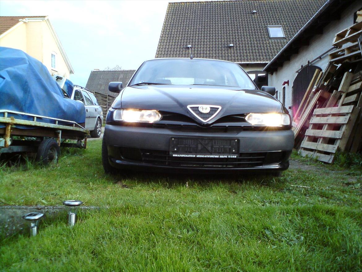 Alfa Romeo 146 (DØD) billede 2