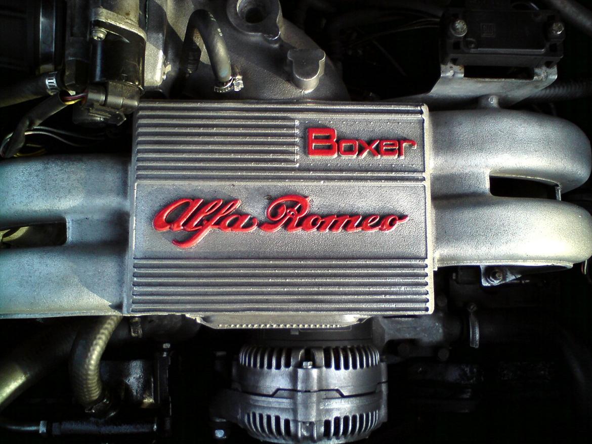 Alfa Romeo 146 (DØD) - Elsker lyden af en boxer :D billede 6