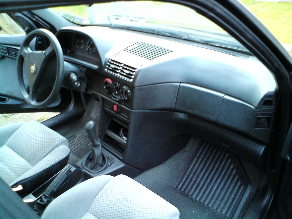 Alfa Romeo 146 (DØD) billede 8