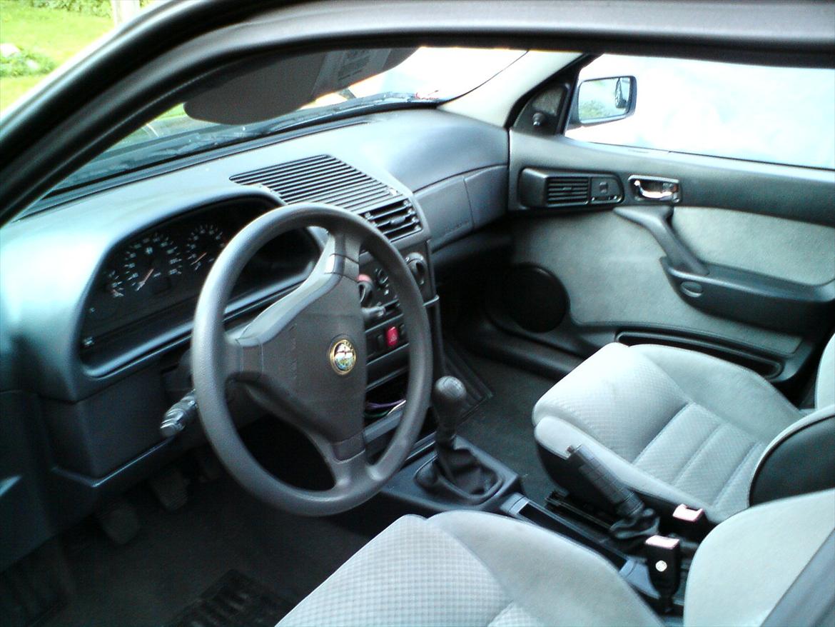 Alfa Romeo 146 (DØD) billede 10