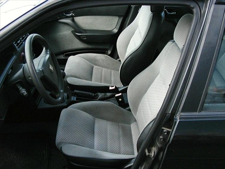 Alfa Romeo 146 (DØD) billede 16