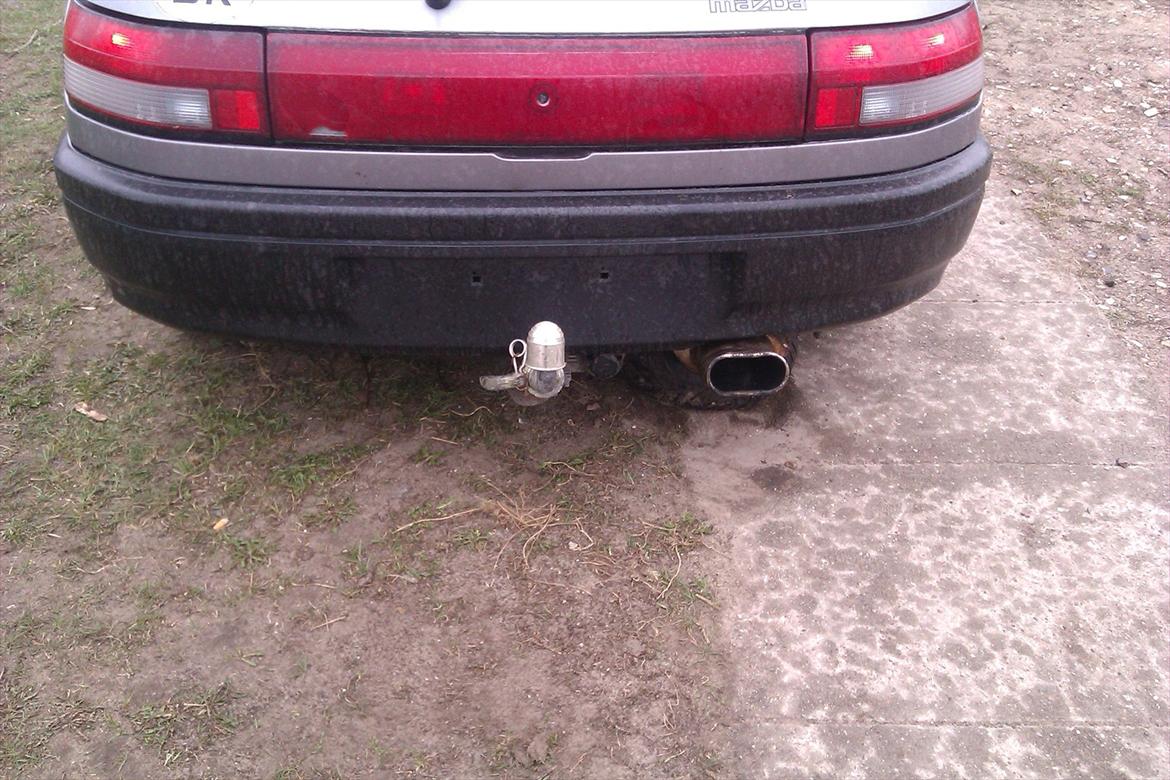 Mazda 323 LX 1.3 16v billede 19