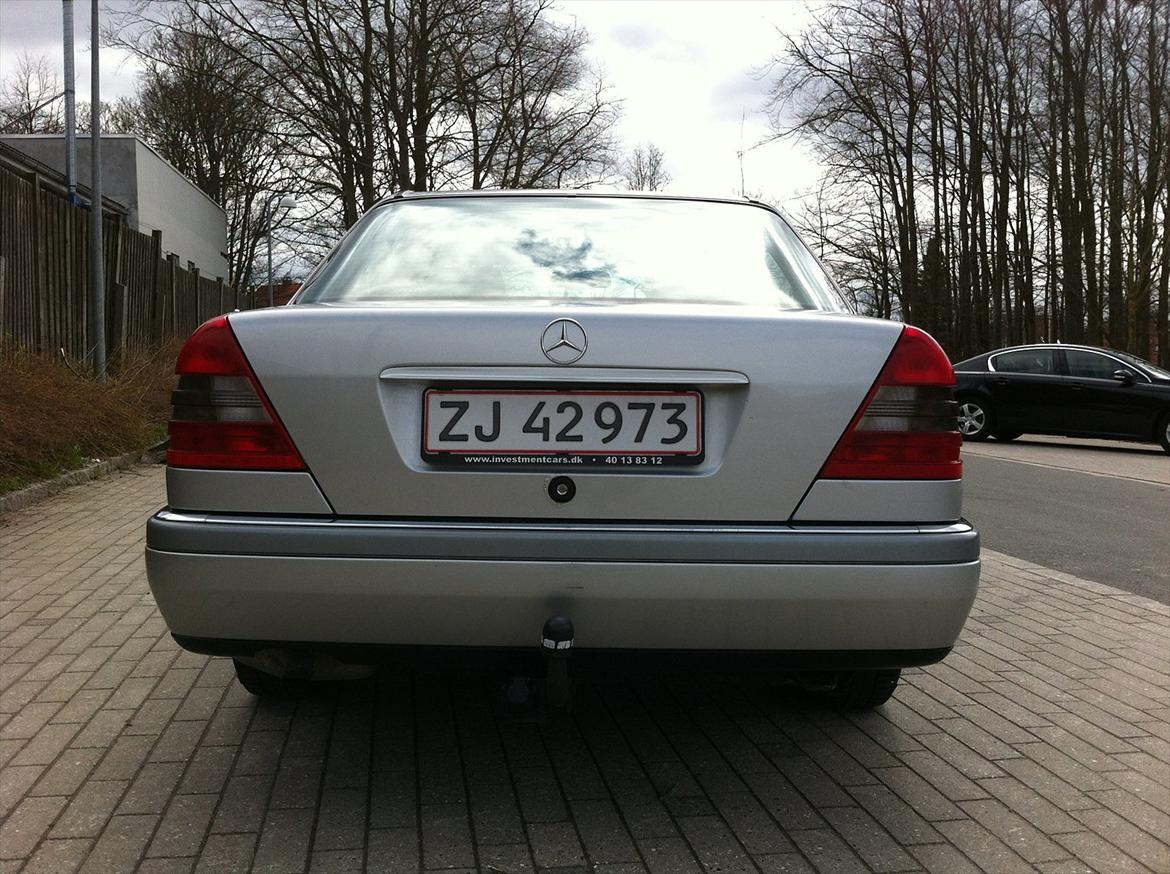 Mercedes Benz C250  billede 1