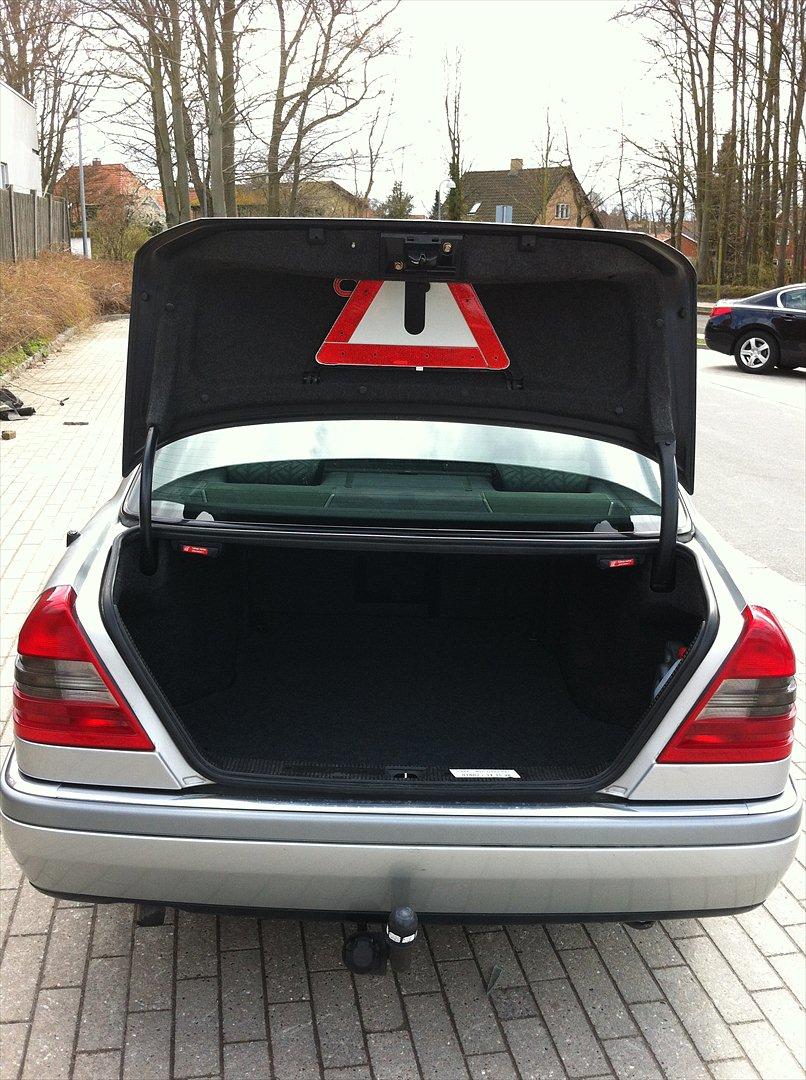 Mercedes Benz C250  billede 3