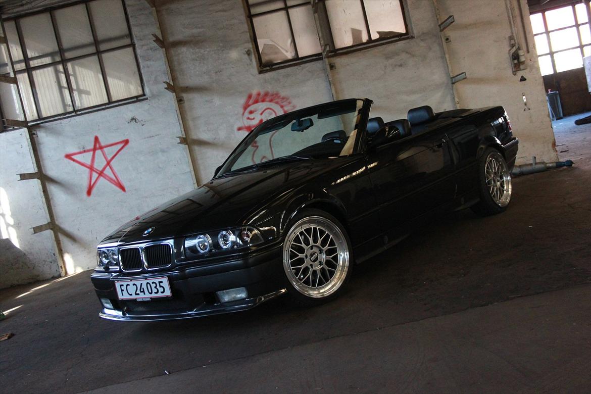 BMW E36 325i Cabriolet SOLGT billede 2