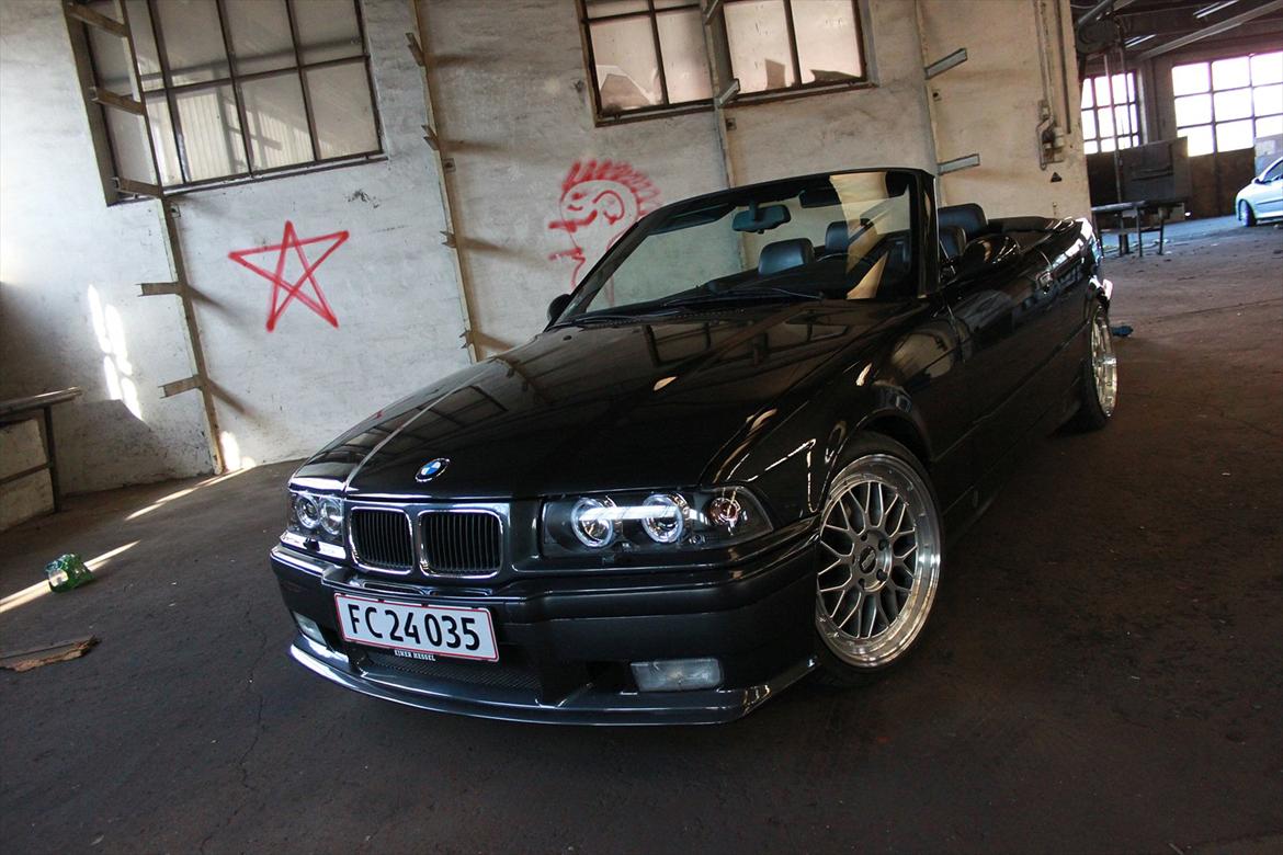 BMW E36 325i Cabriolet SOLGT billede 3