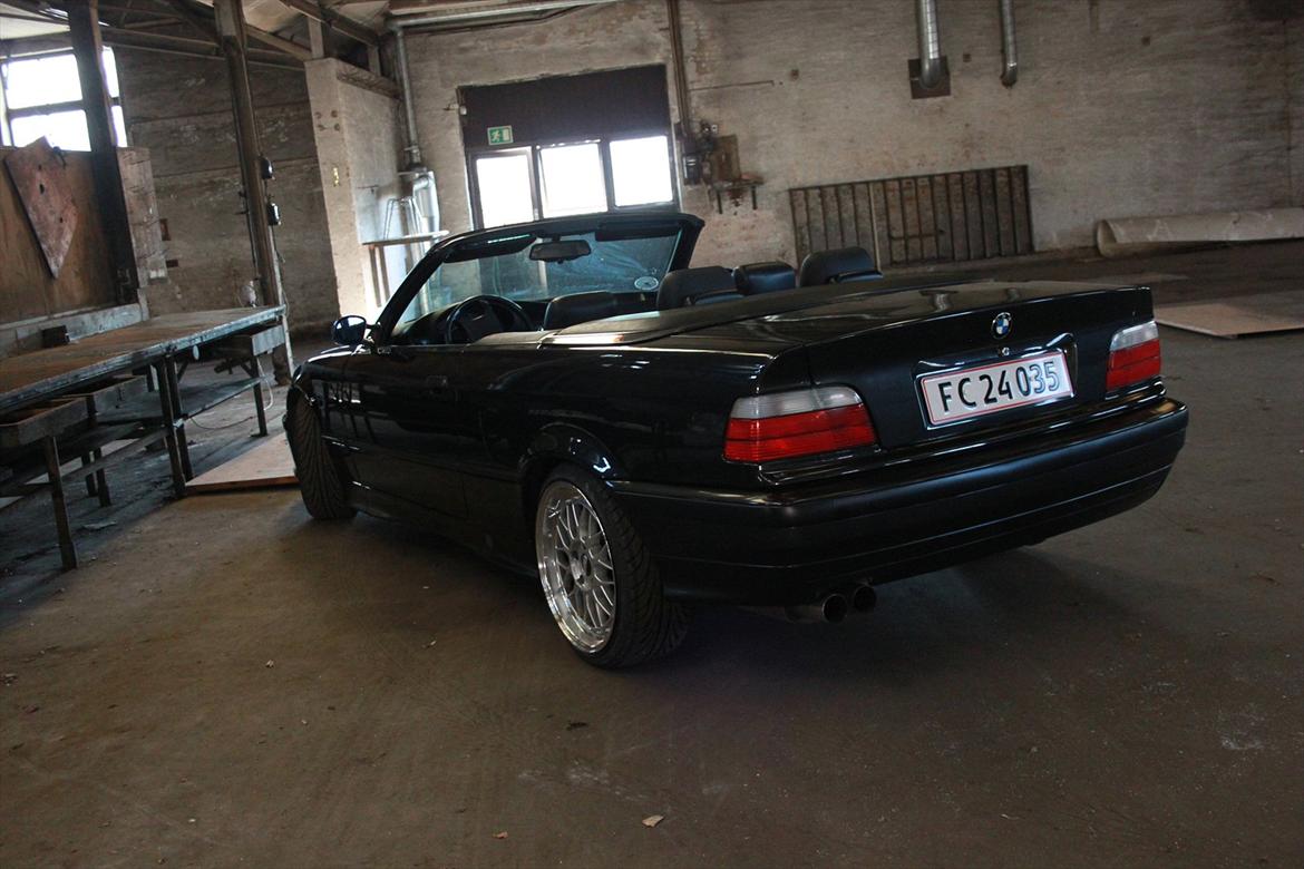 BMW E36 325i Cabriolet SOLGT billede 5