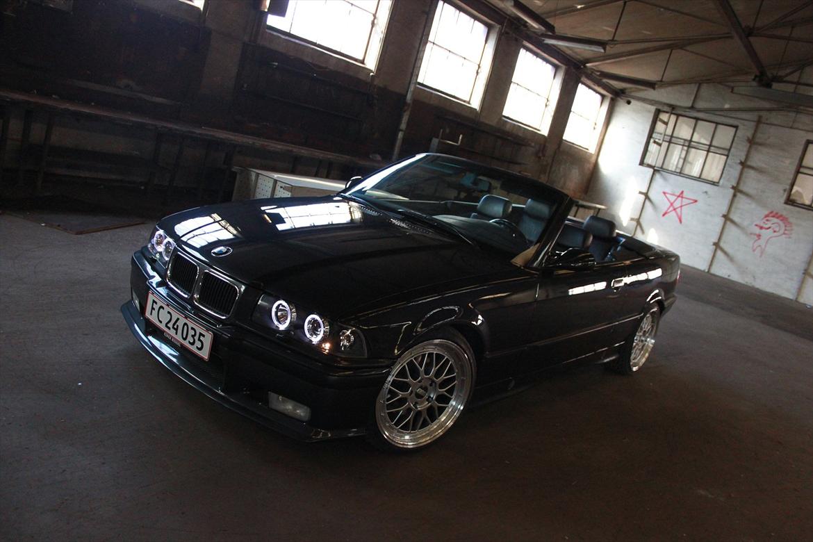 BMW E36 325i Cabriolet SOLGT billede 14