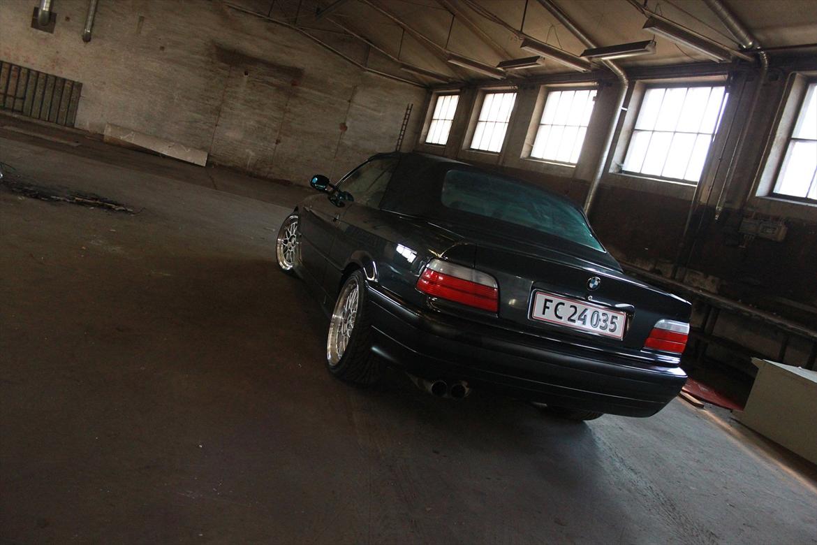 BMW E36 325i Cabriolet SOLGT billede 18