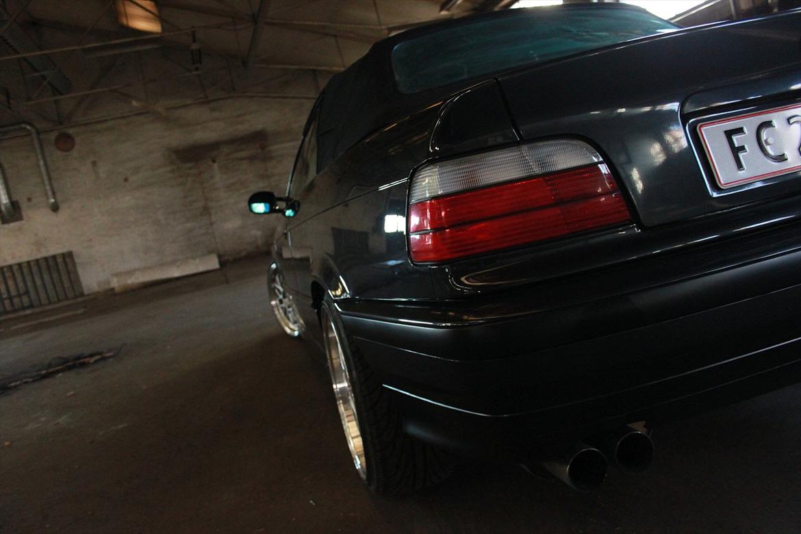 BMW E36 325i Cabriolet SOLGT billede 19