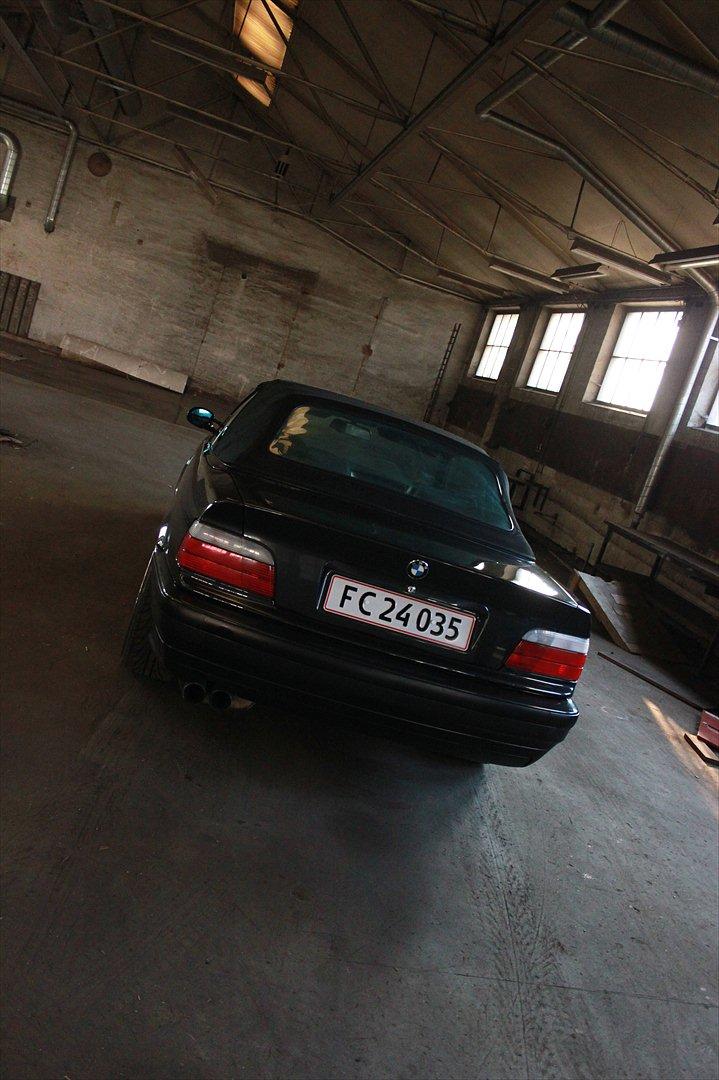 BMW E36 325i Cabriolet SOLGT billede 20