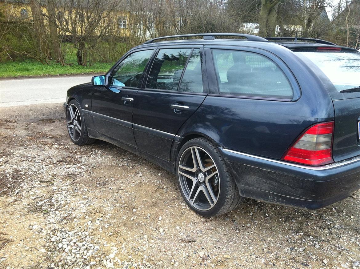 Mercedes Benz c220 cdi Elegance billede 1