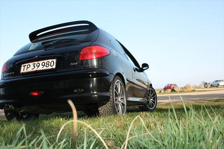 Peugeot 206 GTi 2.0 16V billede 1