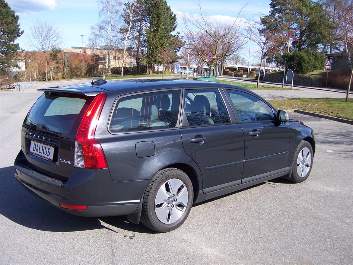 Volvo v50 Classic SOLGT - Libra fælge ikke de pæneste, men en del af DRIVe billede 3