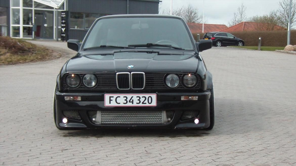 BMW E30 325 tds billede 3