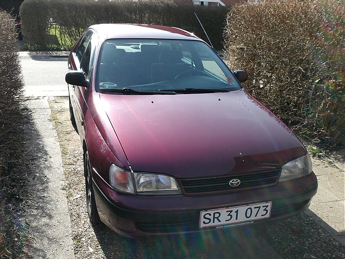 Toyota Carina E billede 12