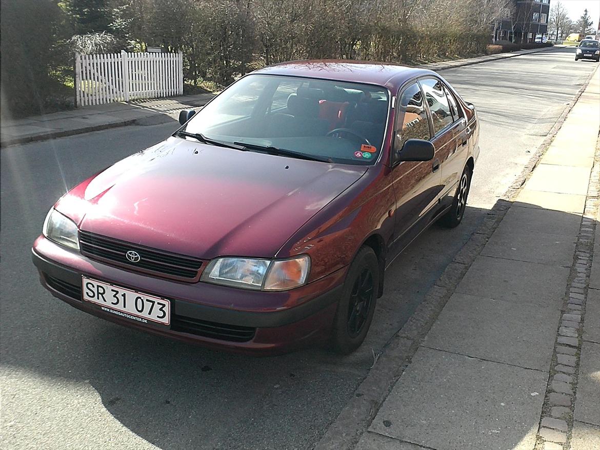 Toyota Carina E billede 15