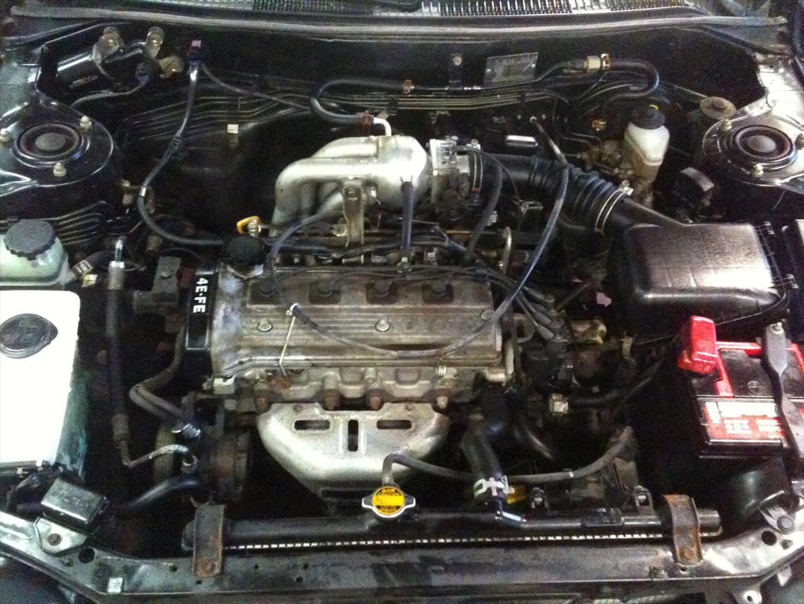 Toyota Corolla E11 1,3 Monte Carlo solgt - Efter lidt silicone så det skinner.  billede 6