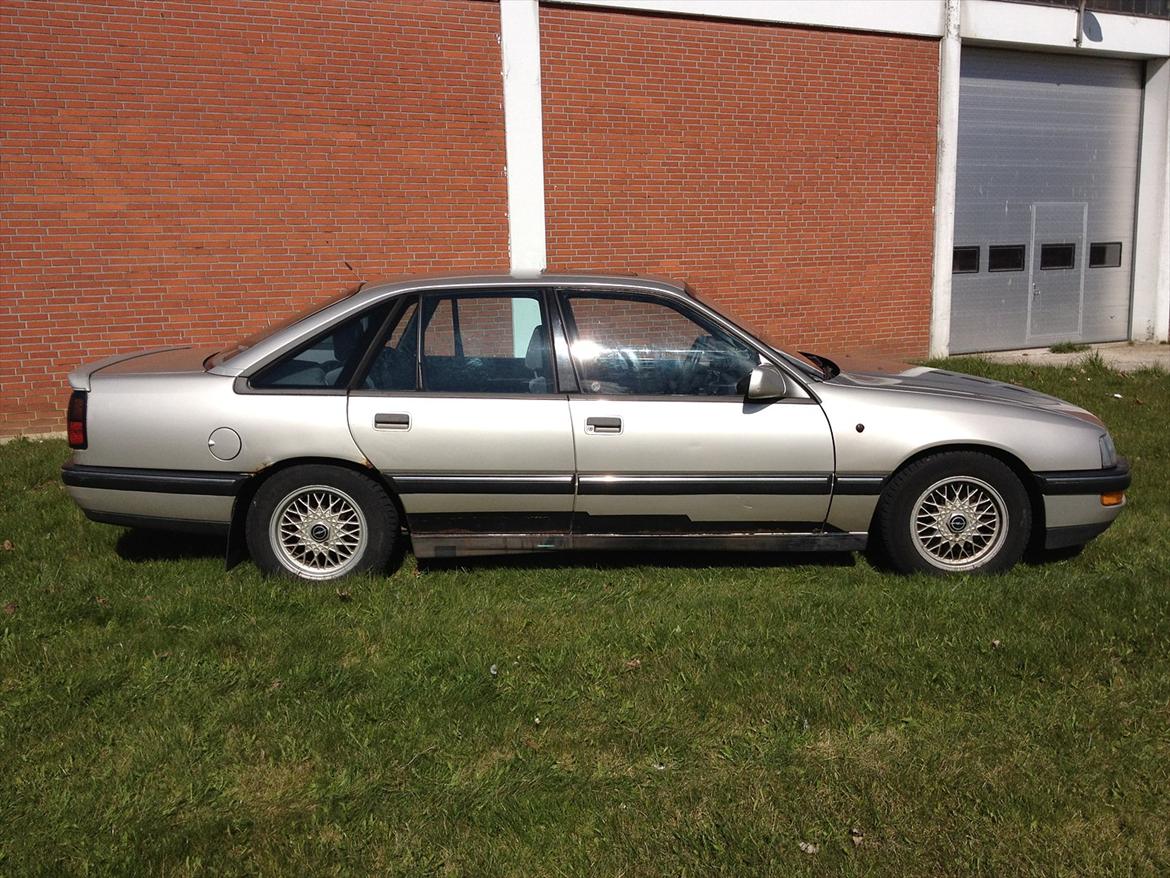 Opel Senator B 2.6 billede 2