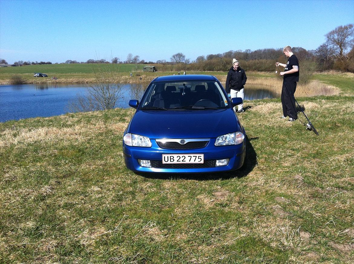 Mazda 323 f slx - Mazda 323f billede 1