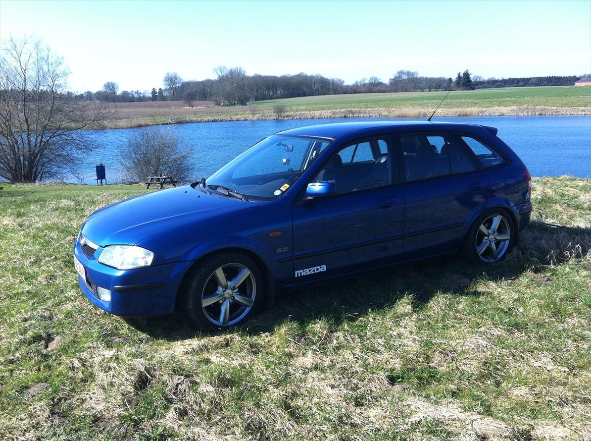 Mazda 323 f slx billede 3