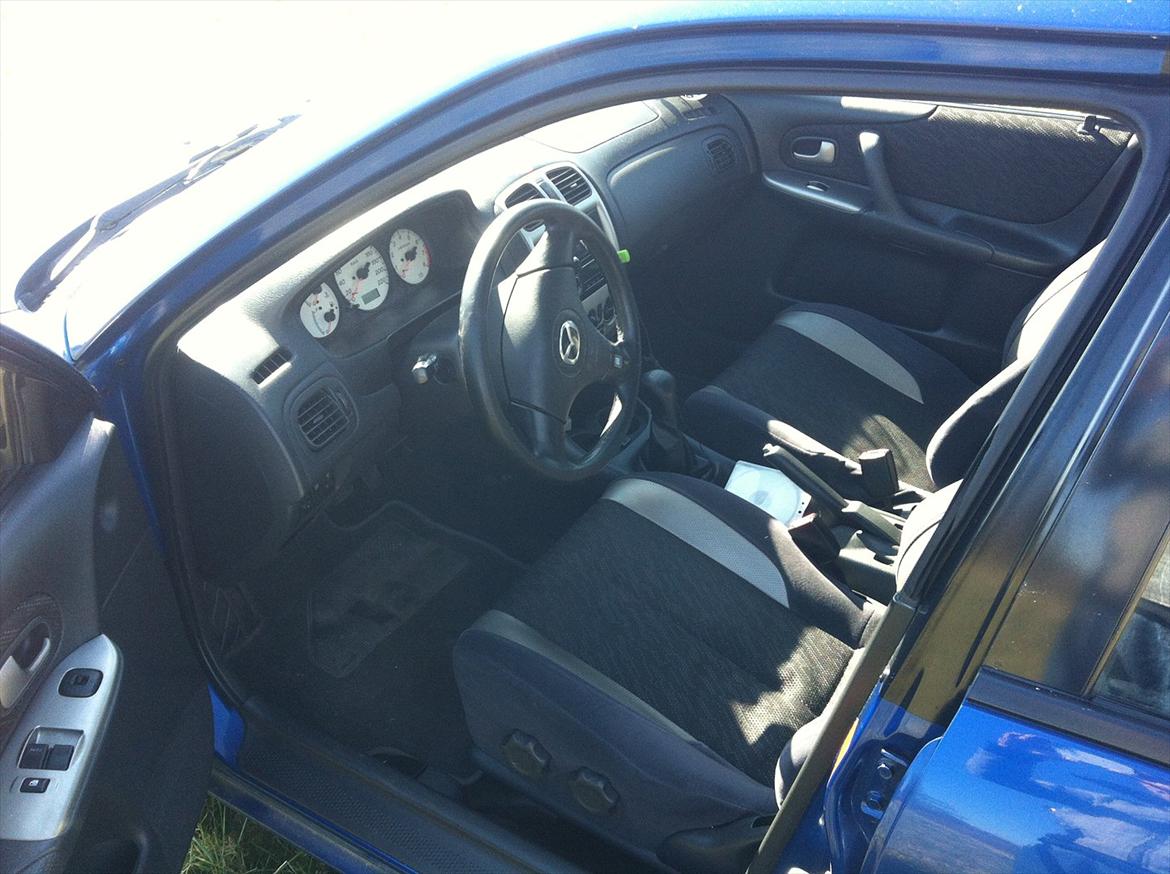 Mazda 323 f slx billede 8