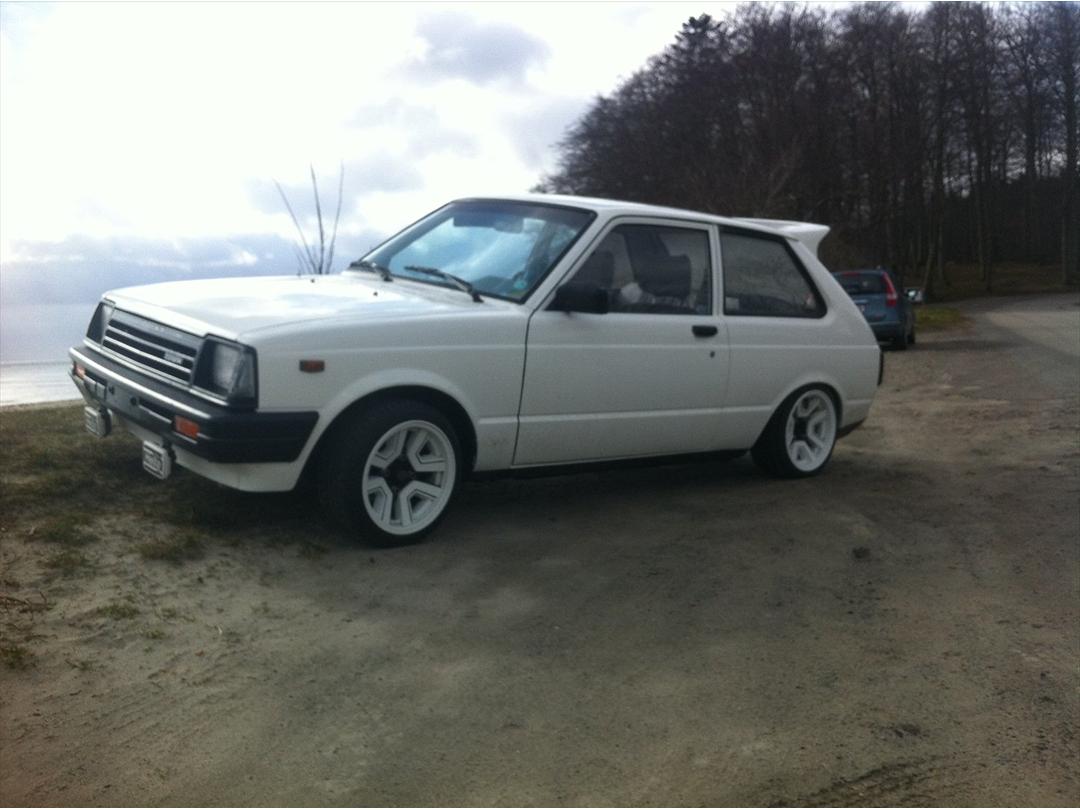 Toyota Starlet Kp61 19 Mega Fed Lille Sommer Racer