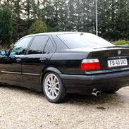 BMW E36 320i