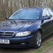 Opel Omega