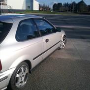 Honda Civic 1,5 LS