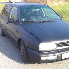 VW Golf 3 1,8 ( Solgt )
