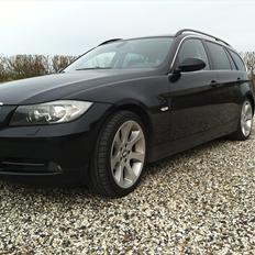 BMW 330d
