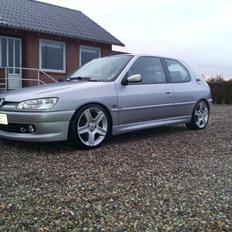 Peugeot 306 GTI-6