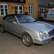 Mercedes Benz CLK 230 Cabriolet Kompressor Elegance