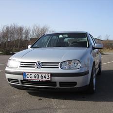 VW Golf 4
