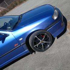 Nissan Primera 1,6 SRI