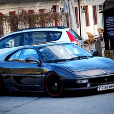 Ferrari F355 Replika 