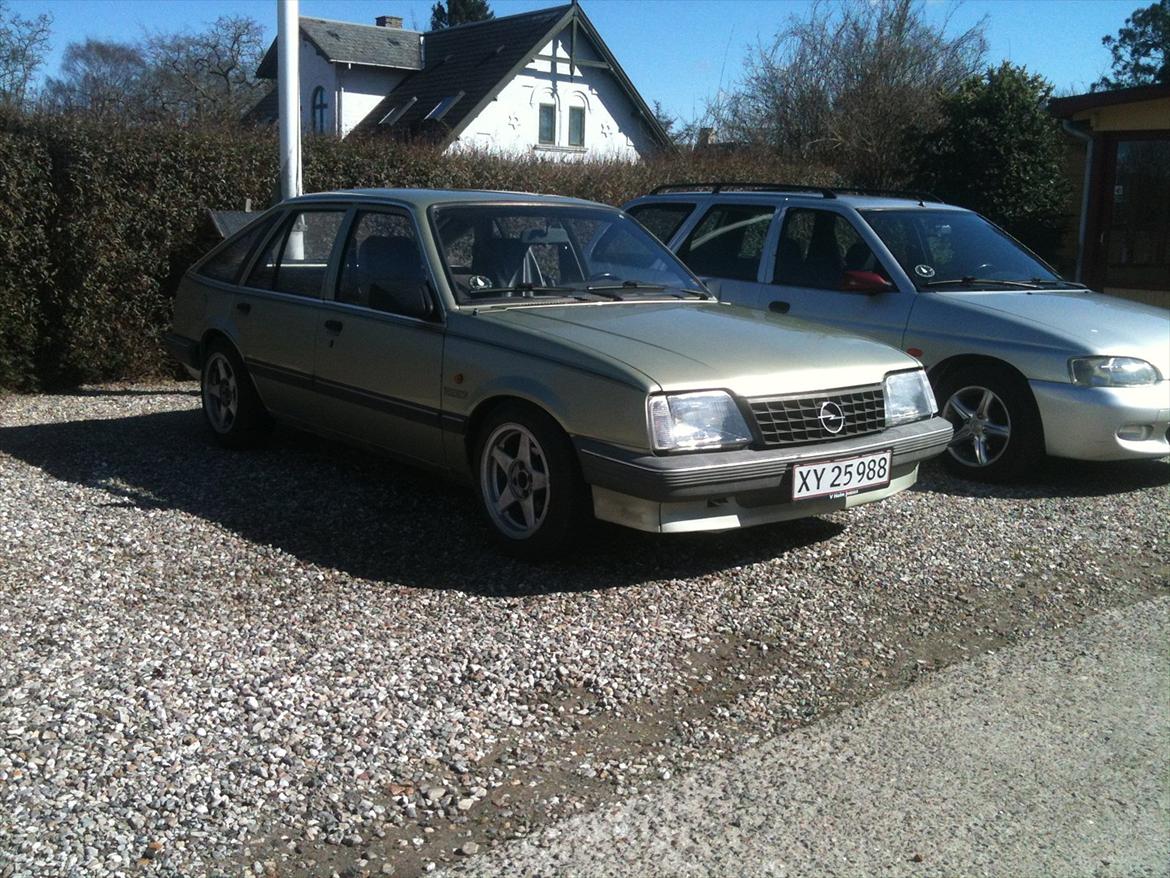 Opel Ascona C-cc - Bilen April-2012 billede 5