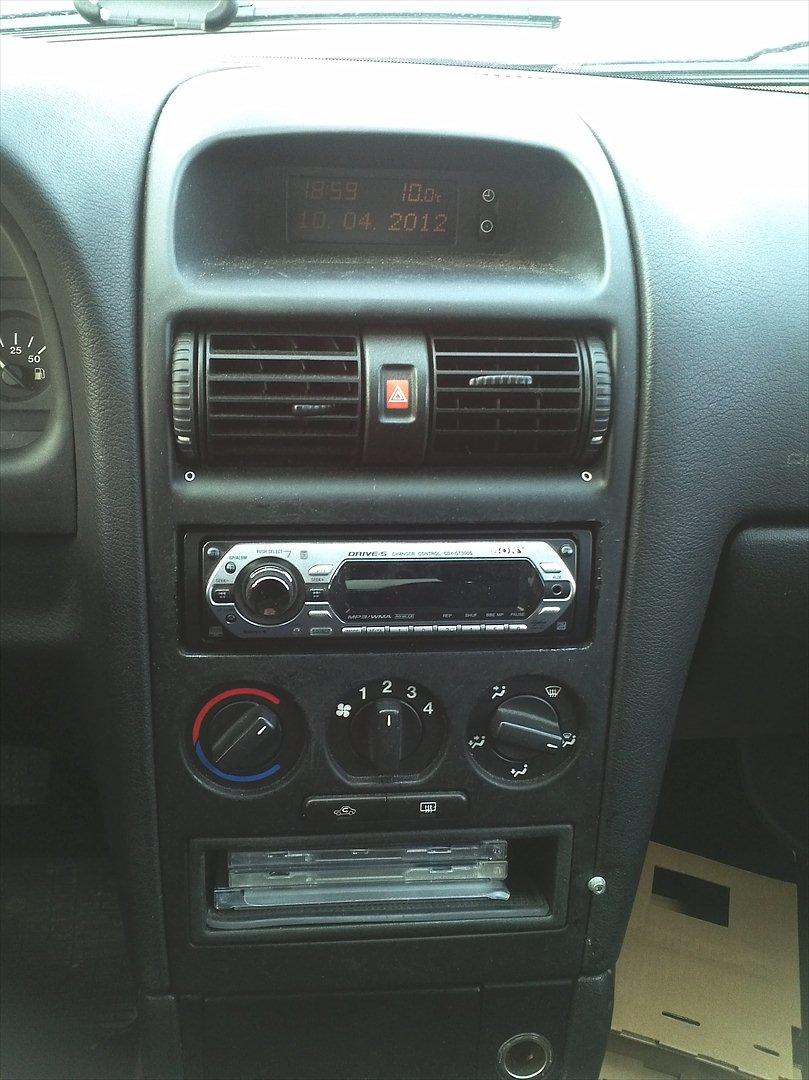 Opel Astra G 1,6 Club billede 4