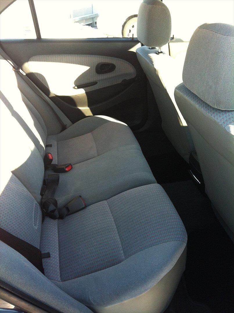 Mitsubishi Carisma billede 13