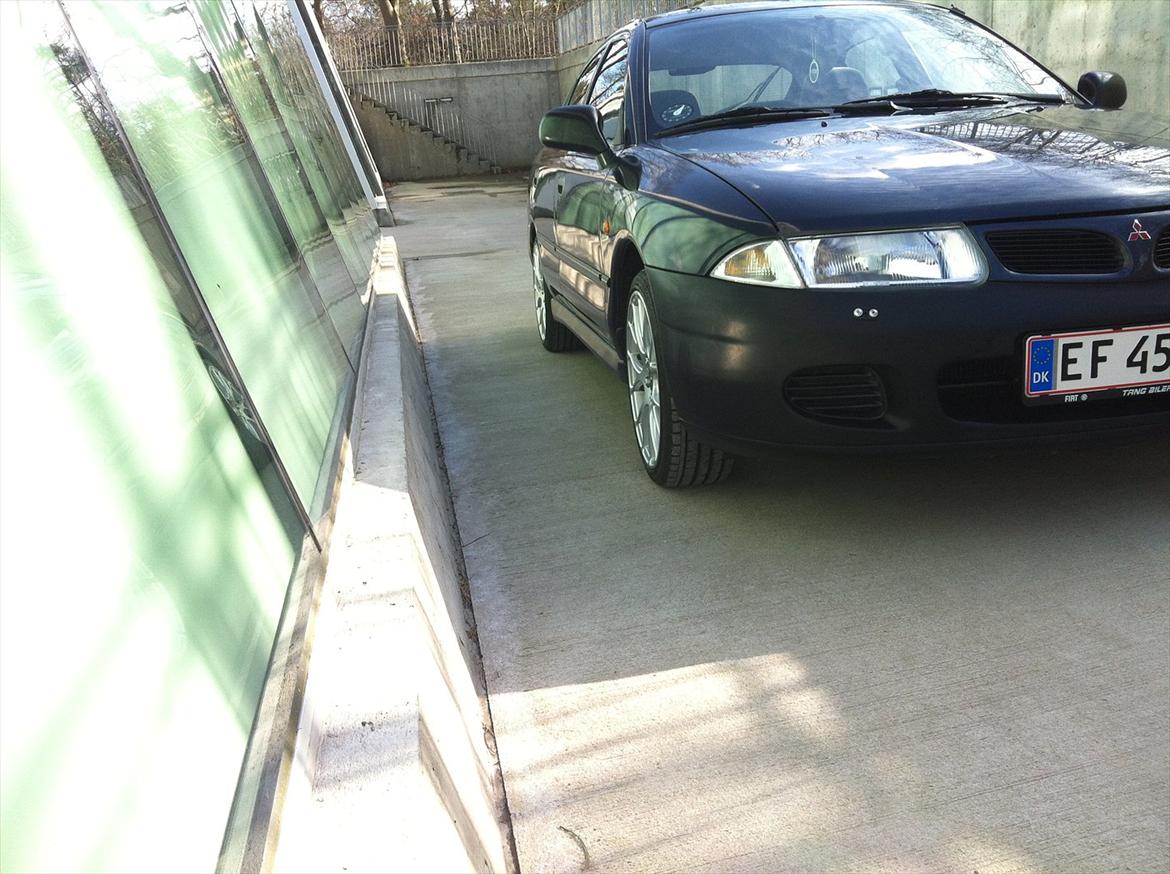 Mitsubishi Carisma billede 19