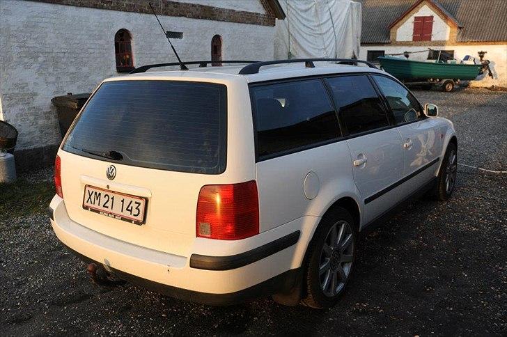 VW passat 1.6 St car billede 2
